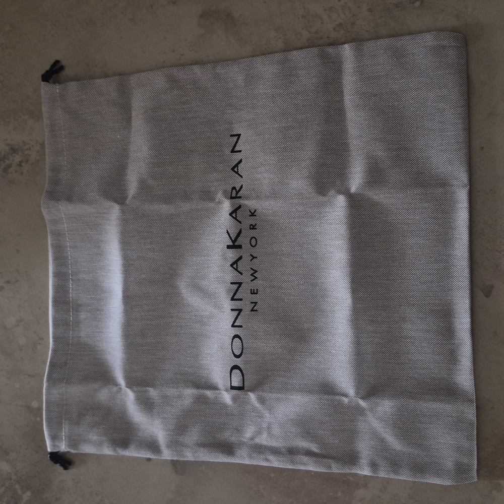 Donna Karan Dustbag Nwot